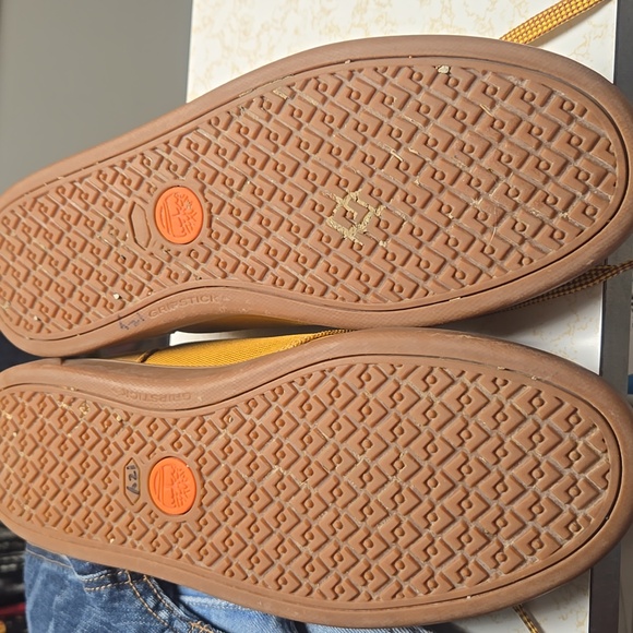 Timberland Yellow Chukka Boots with Nubuck Finish - Picture 7 of 7